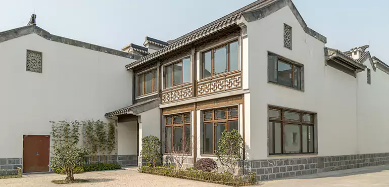 We Help Oakland Homeowners Sell Squatter-Occupied Houses Quickly and Safely