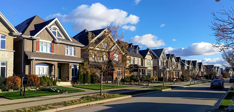 Why Choose Us for Selling Your Foreclosed House in Oakland, CA?