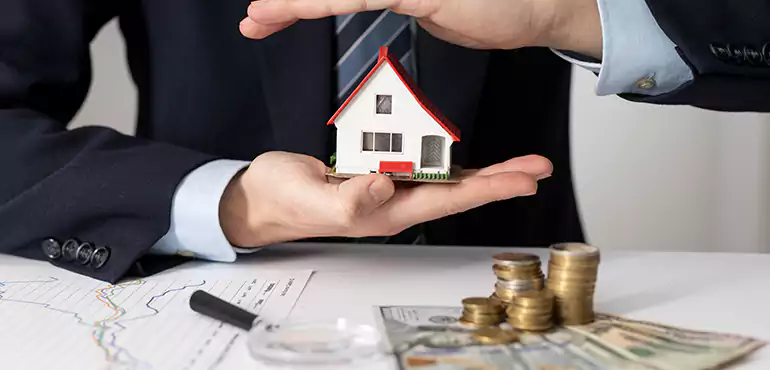 Who Do We Buy Houses From in Oakland, CA?